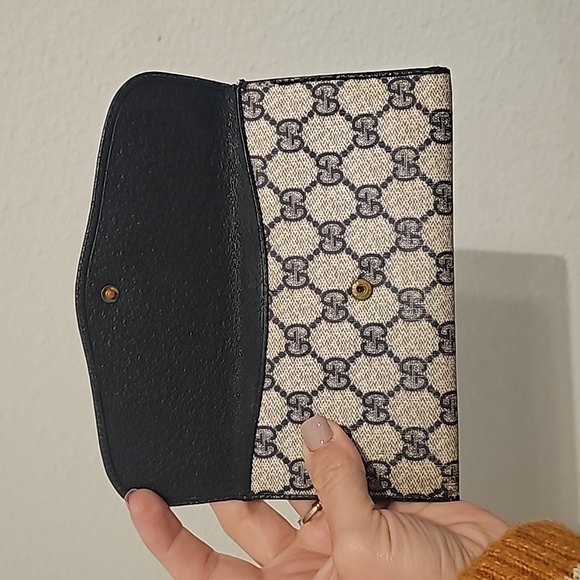 🔥1HRSALE🔥Vintage Gucci Wallet - Picture 5 of 15